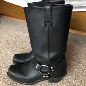 Frye Harness Boots 12r - size 8